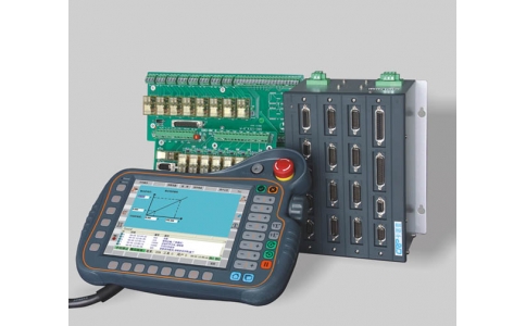 CRP8轴机器人控制系统